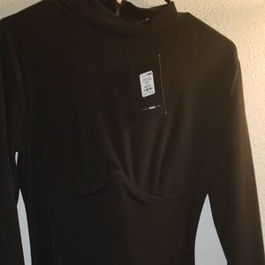 Black long sleeve dress